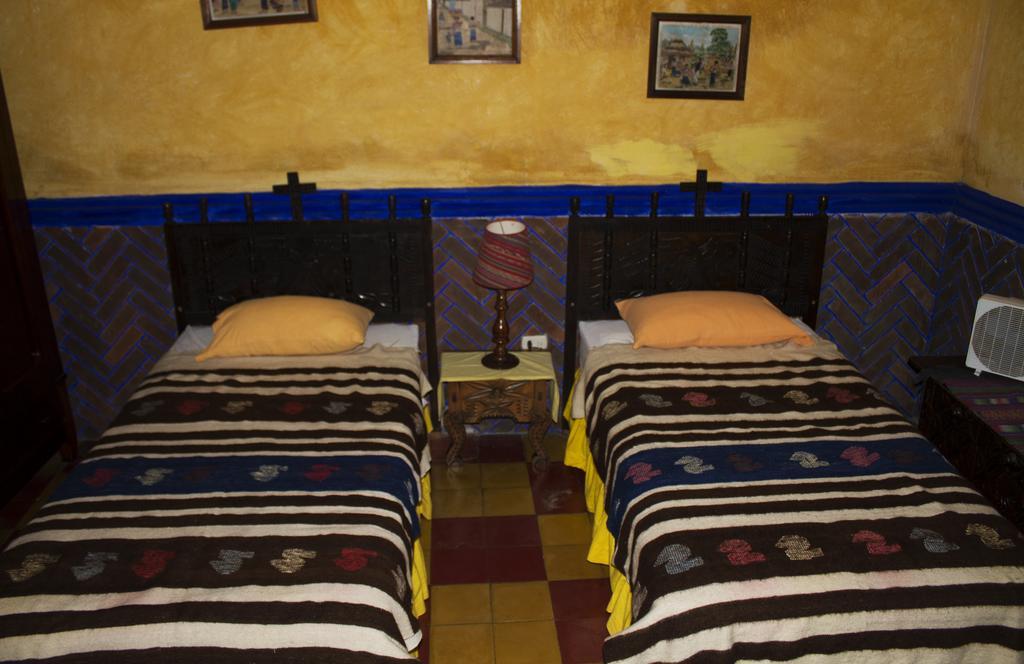 Posada Belen Museo Inn Guatemala City Exterior photo