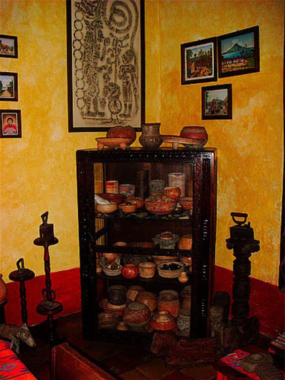 Posada Belen Museo Inn Guatemala City Exterior photo